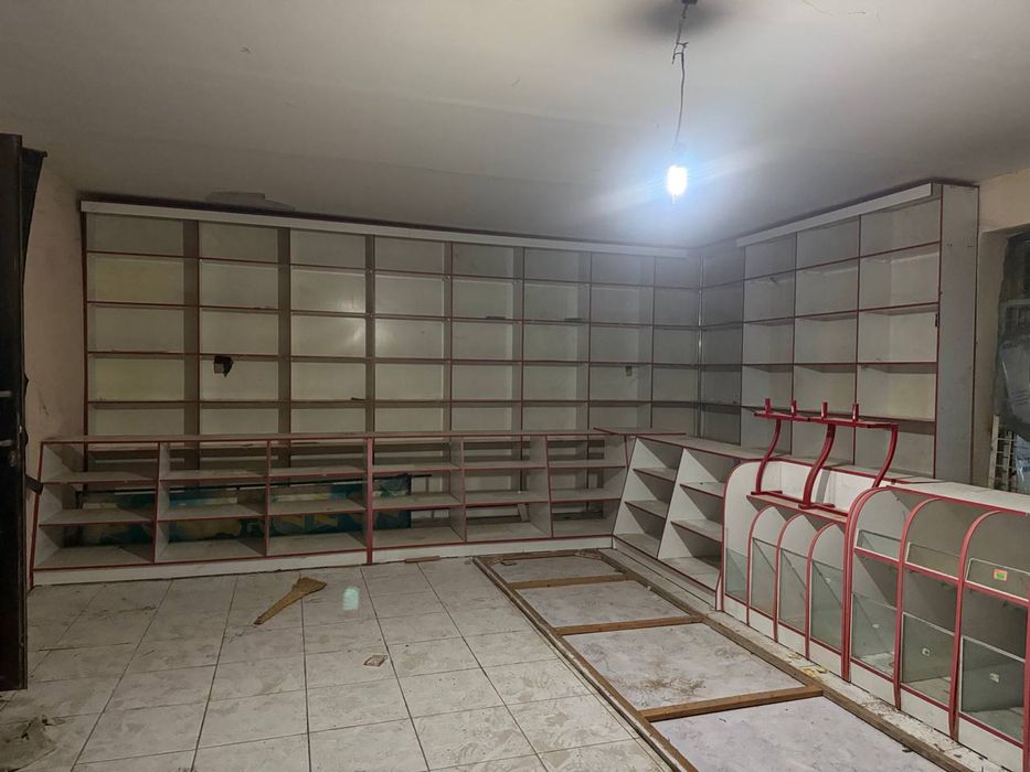 Magazin polkasi yasalgan tayor