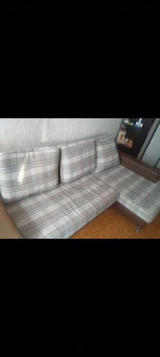 Продам угловой диван
