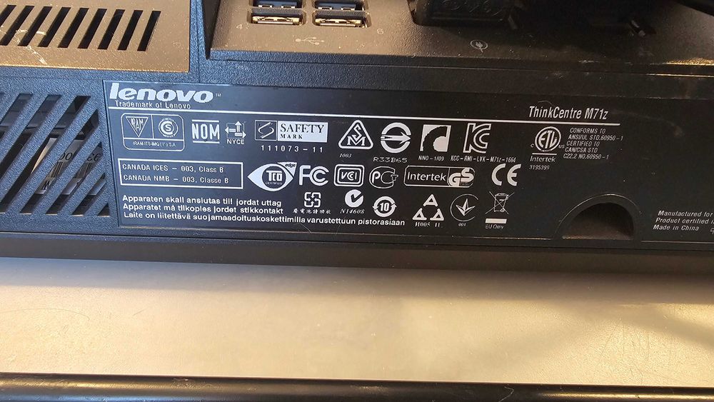 PC Lenovo All-in-one ThinkCentre M71z