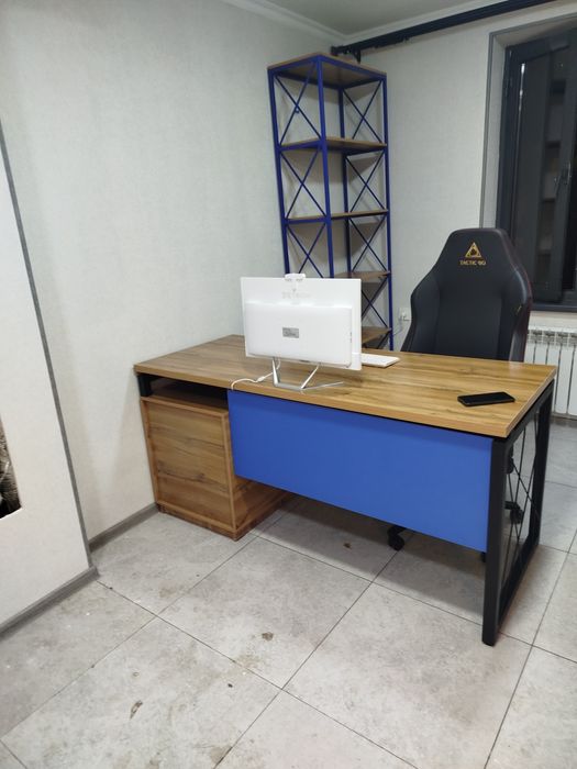 Loft mebel rabochi stol