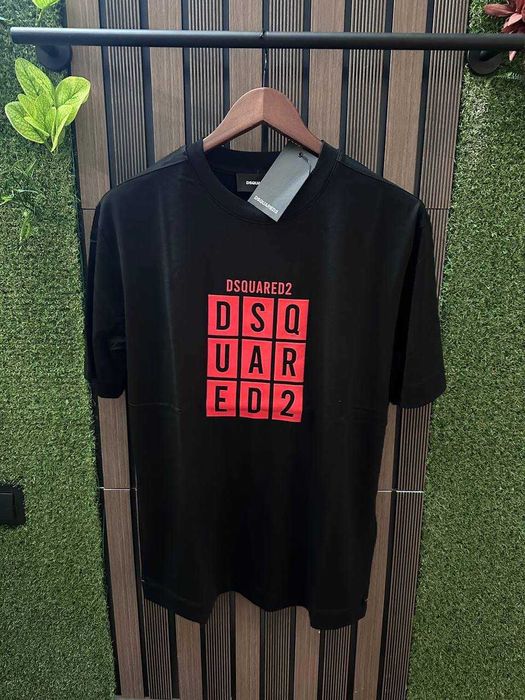 Тениска Dsqaured2 /червено гумирано лого/