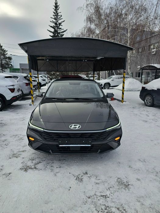 Новый Hyundai Elantra 2025