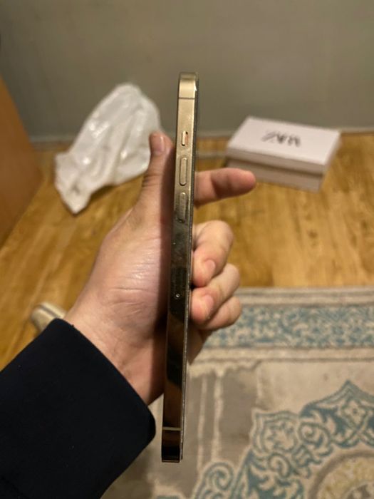 Продам iphone 12 pro max