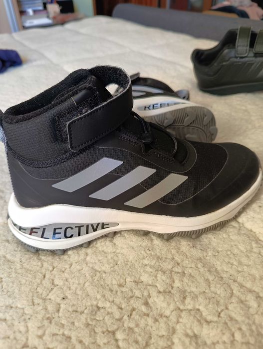 Детски спортни обувки, ботуши Adidas