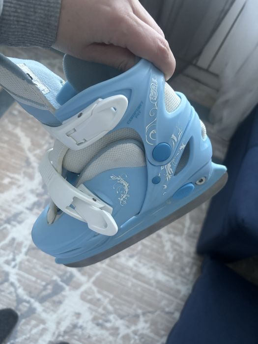 Продам коньки в отличном состоянии