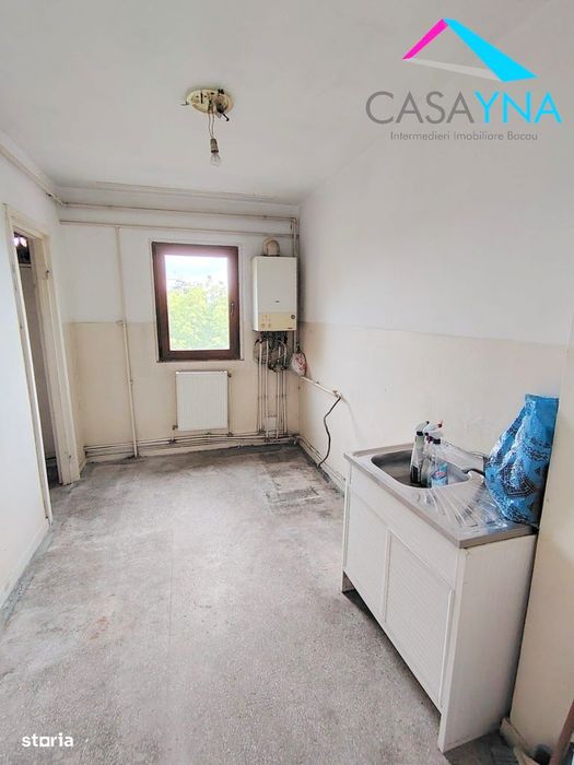 2 Decomandate , Narcisa, PRET 44990 E — fotografia 3