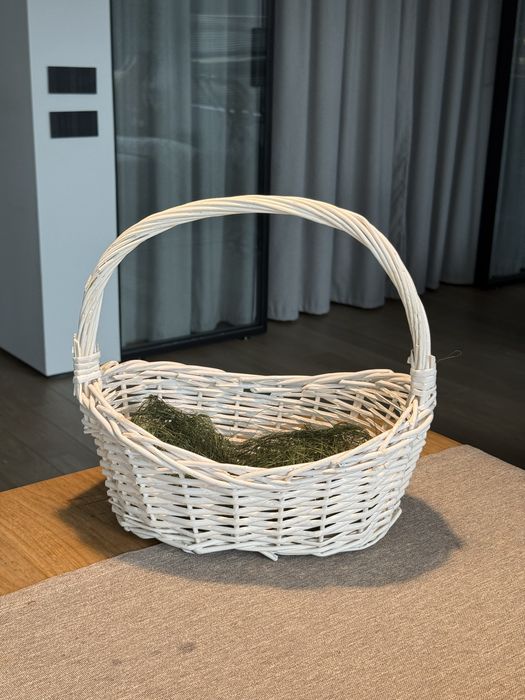 Корзинка плетенная