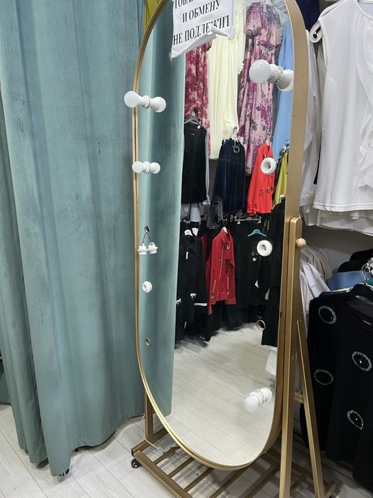 Срочно продам зеркало