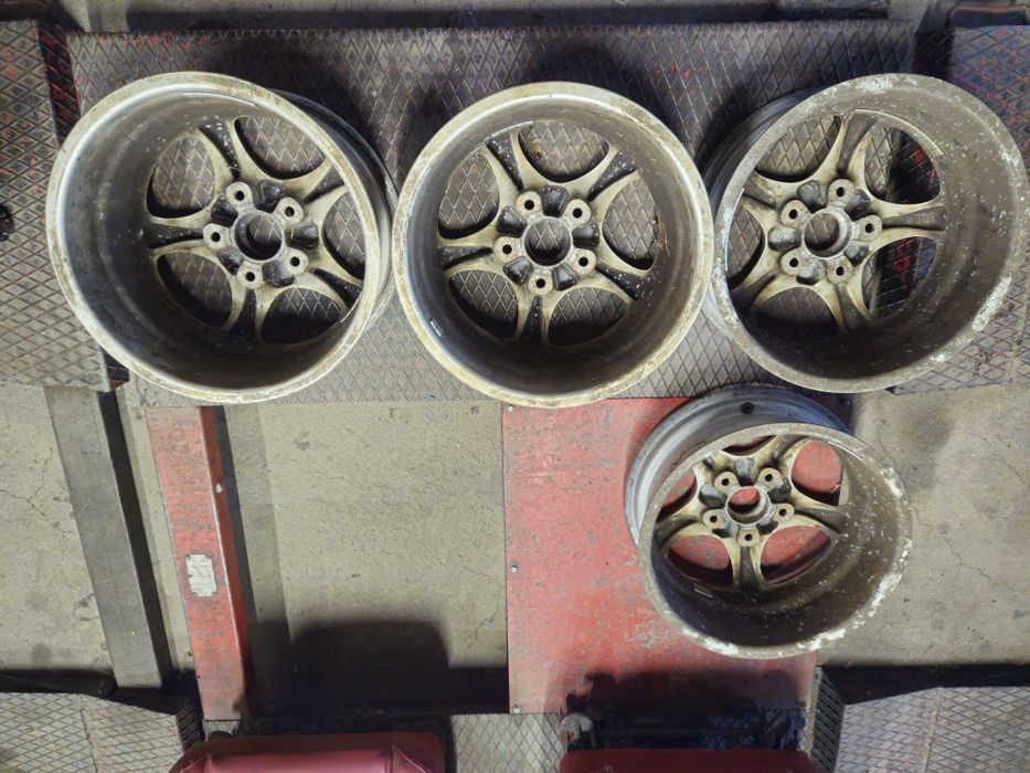 Седалки и джанти Porsche 911, 928, 944, 964