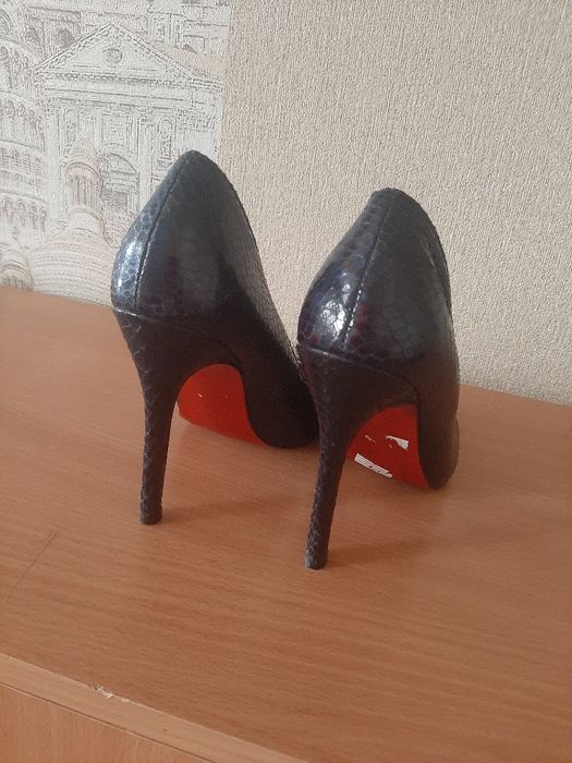 Продам туфли (лодочка). Новые