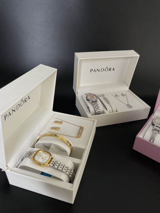 Женские часы. Наручные часы для девушки. Подарки для девушек. Набор