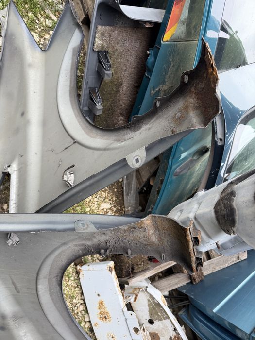 Калник Мерцедес  Вито W639 face