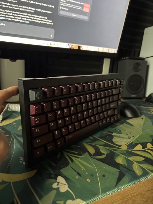 Tastatura keychron V1 -vandut-
