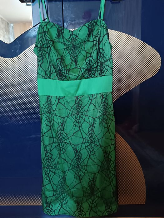 Дёшево продам женские платья