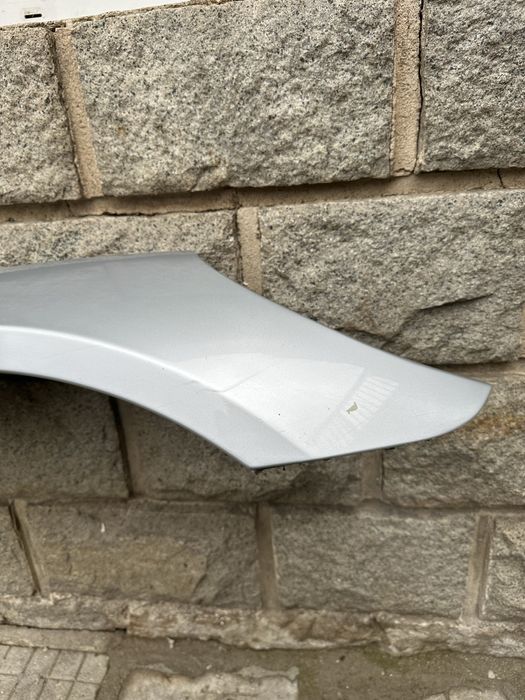 Десен калник Mercedes R class W251 боя 775