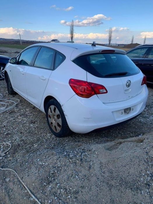 DEZMEMBREZ Piese OPEL Astra J Motor 1.3 1.7 2.0 Diesel Cod A20DTH euro 4 5 Cutie de Viteze Automata DSG Manuala  2006-2012