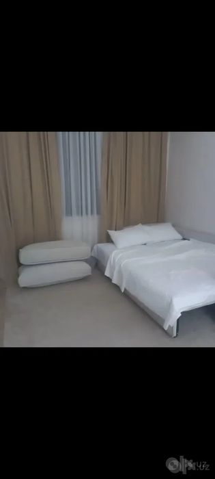 Сдаётся 1-комн Буз базар, школа-Дипломат, 29 м²