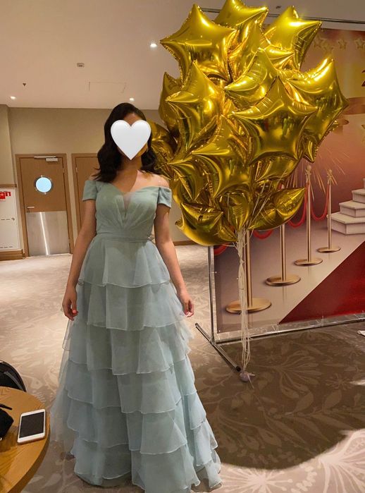 Шикарное платье в пол. Надевала 1 раз