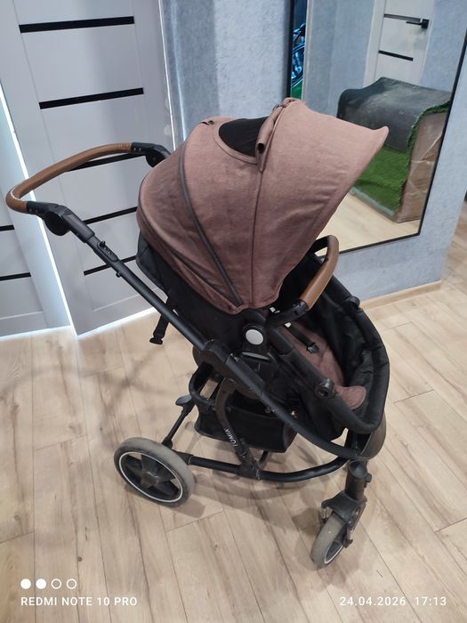 Коляска 2в1 в нормальном состоянии