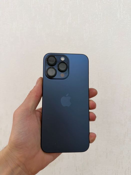 Продам айфон 15 про мах