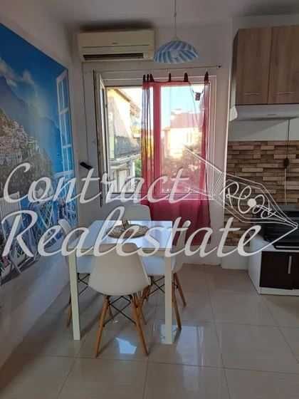 Дава се под наем Едностаен апартамент в Варна, ВИНС - 40 кв.м за 357 € - Снимка #2