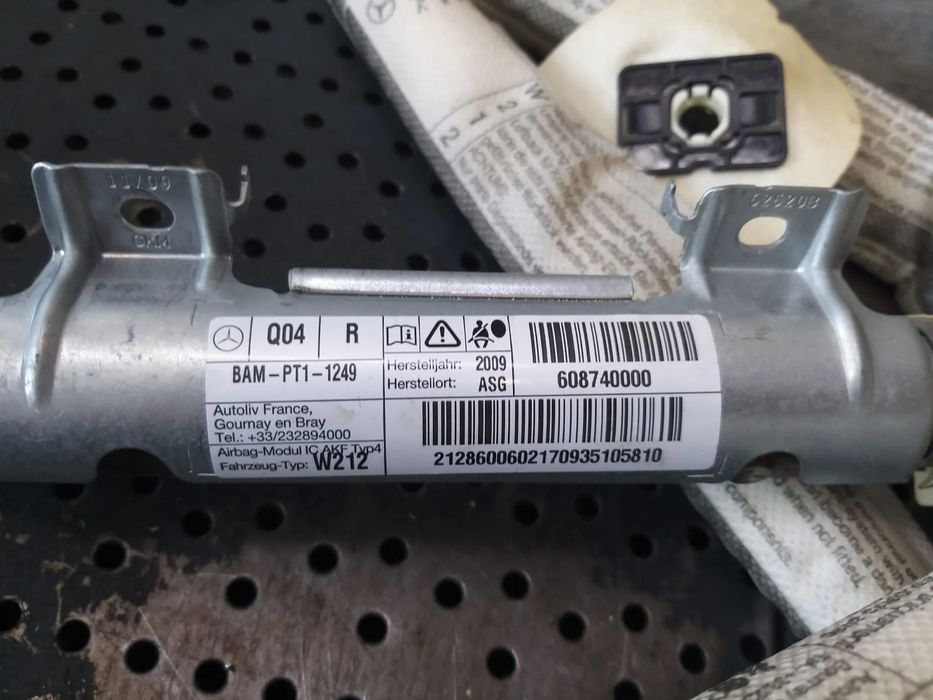 Airbag cortina dreapta mercedes e class w212 berlina 608740000 21286006021