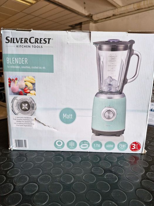 Blender Silver Crest