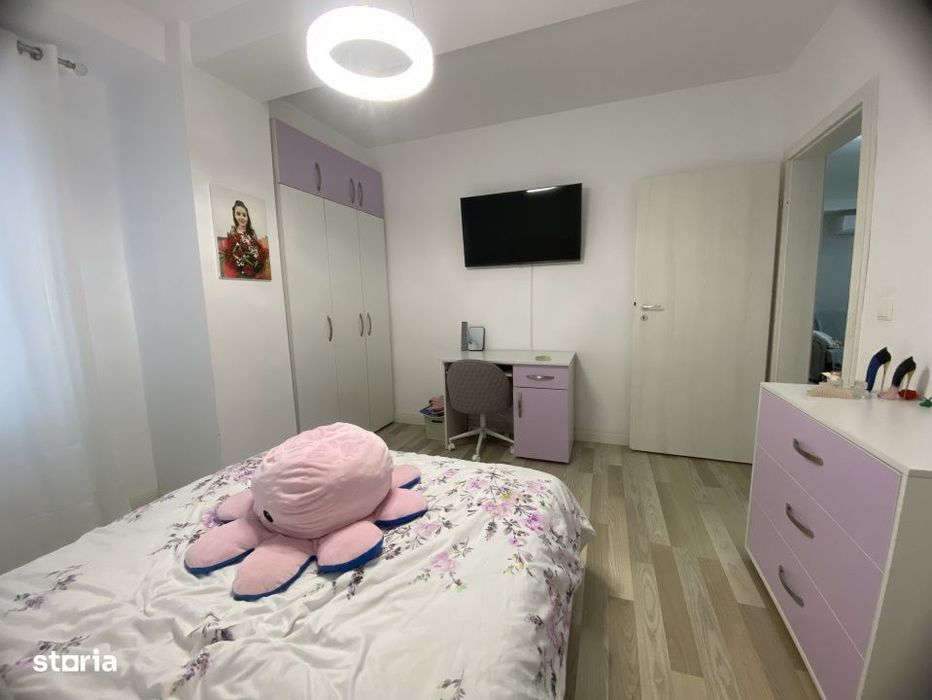 Apartament 3 camere, etaj 2, Calea Moldovei