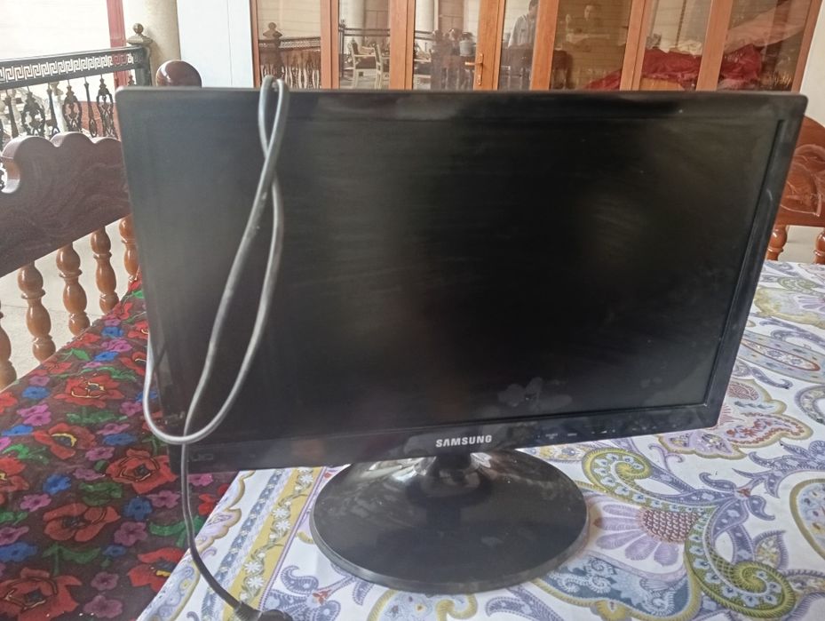 Монитор Samsung galaxy