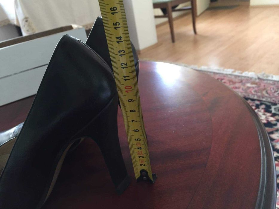 Pantofi piele naturala marimea 35-36