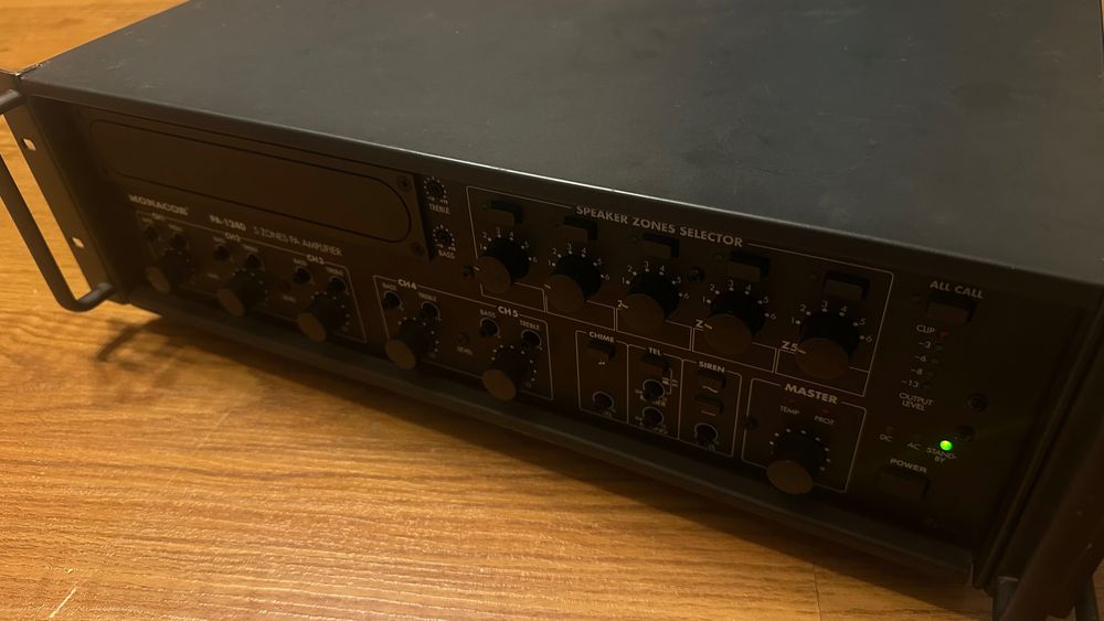 Monacor PA 1240  amplificator audio  Defecta