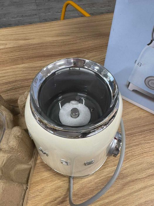 Капучинатор smeg