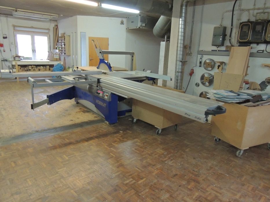 FORMAT4 KAPPA 450 – Circular profesional cu masă mobilă, 5,5 kW