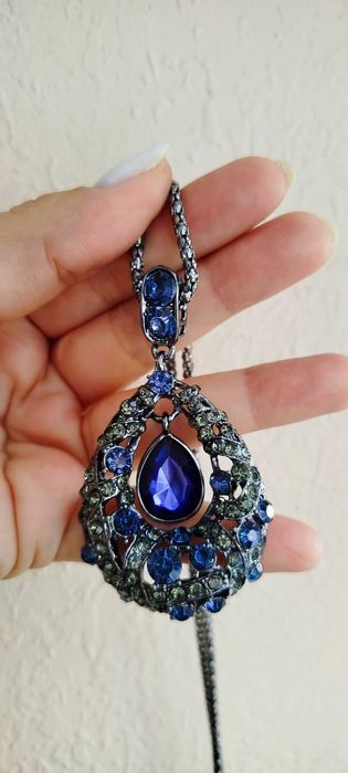 Подвески на каждый день отличного качества