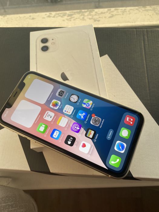iPhone 11 4G 64gb Новый