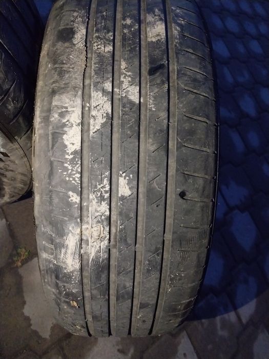 2 шины Китай 215 55 R17.