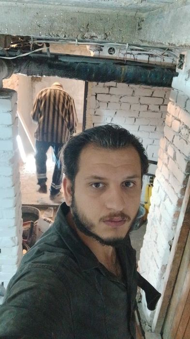 Занимавам се със строителство, ВиК, облицовка, почистване и всичко свързано с ремонти на дома.