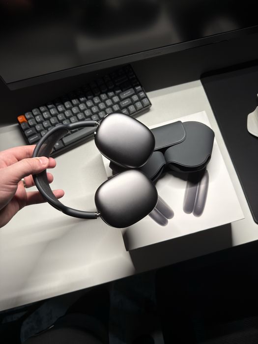 Airpods Max 1 Space Gray