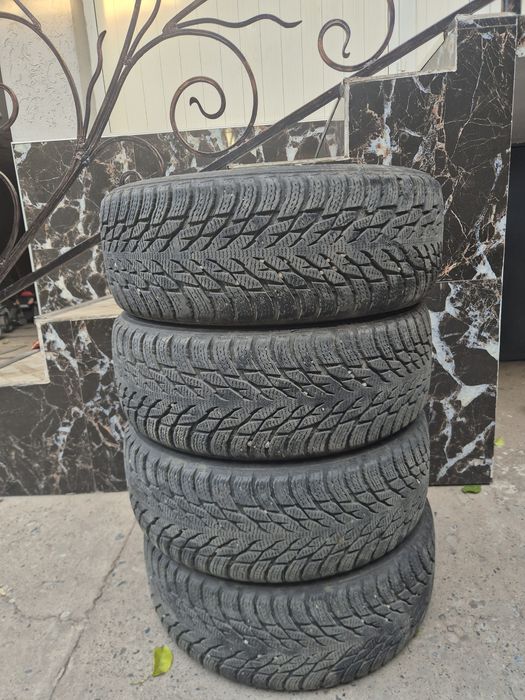 Продам шины р16 срочно