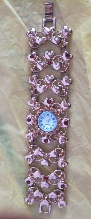 часы  женские сувенирные