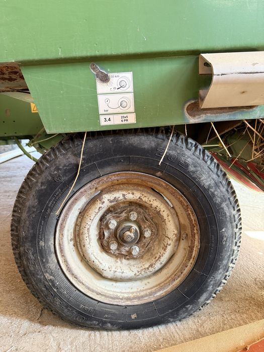 Пресс подборщик польский