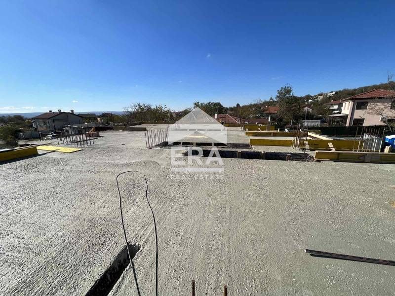 Продава се Многостаен апартамент в Варна, Владислав Варненчик - 160 кв.м за 1157 €/кв.м - Снимка #2