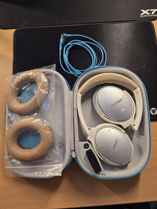 Casti Bose QC25 cu ipod touch gen 4 Targu Jiu • OLX.ro
