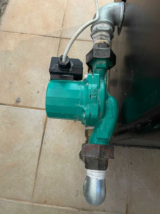 Камина с вода риза