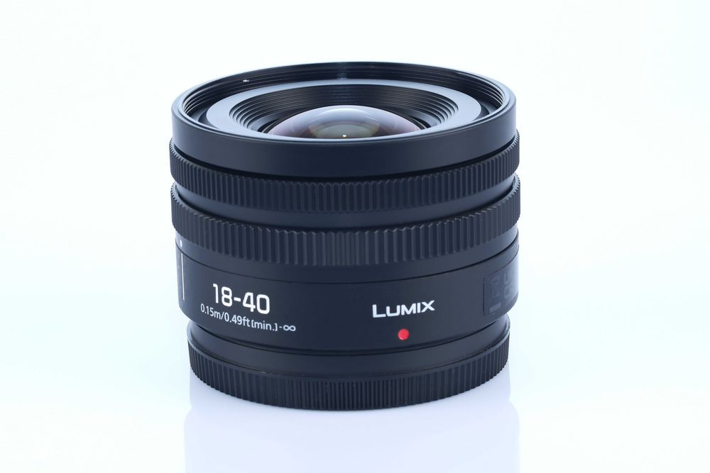 Panasonic Lumix S 18-40mm f/4.5-6.3 обектив (L-Mount)