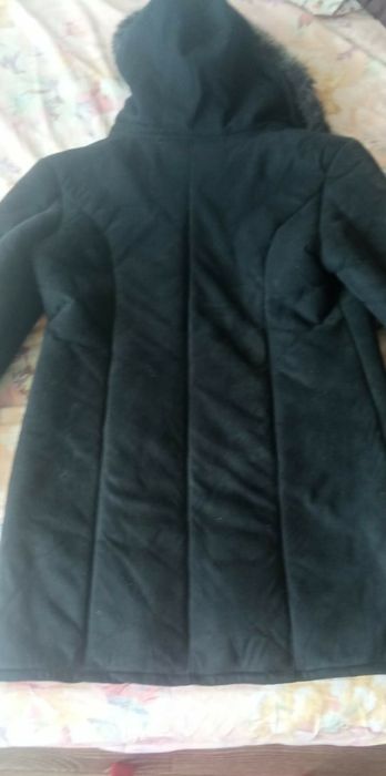 Зимно черно палто