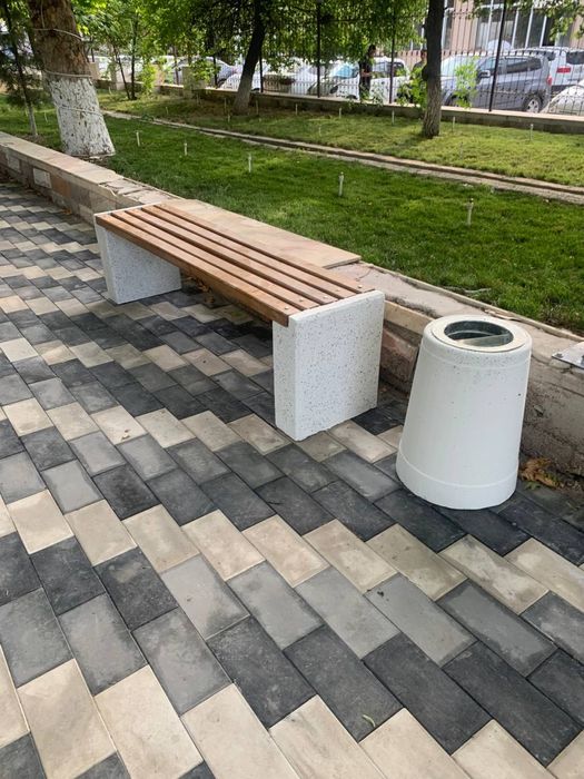 Скамейки бетонные для парков улиц и садов