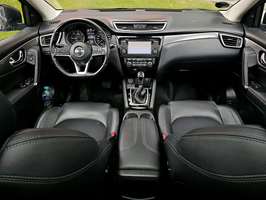 Vând Nissan Qashqai 1,6 diesel, automat 
cutie automata 7dct,