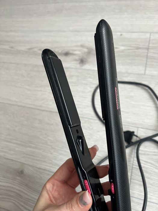 Placa de indreptat parul