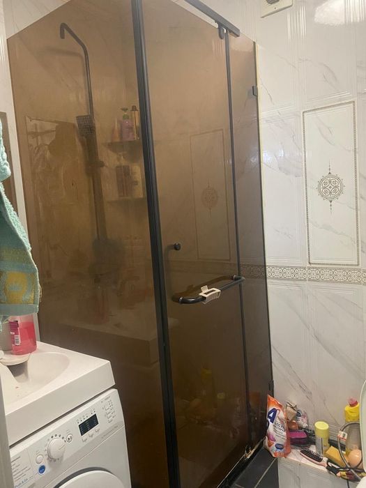 душевые стекла продаются
